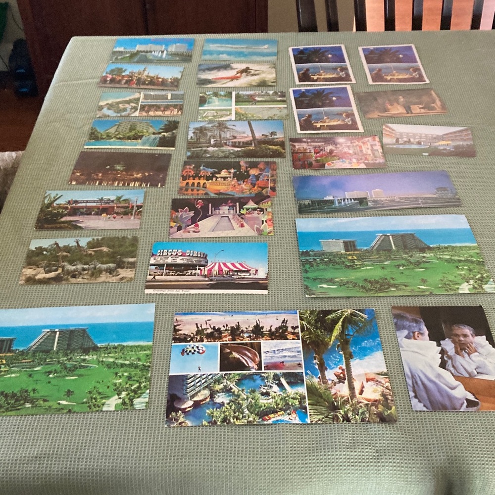 Vintage Postcard Lot - Disneyland, Las Vegas, Acapulco, Giuseppe di prima